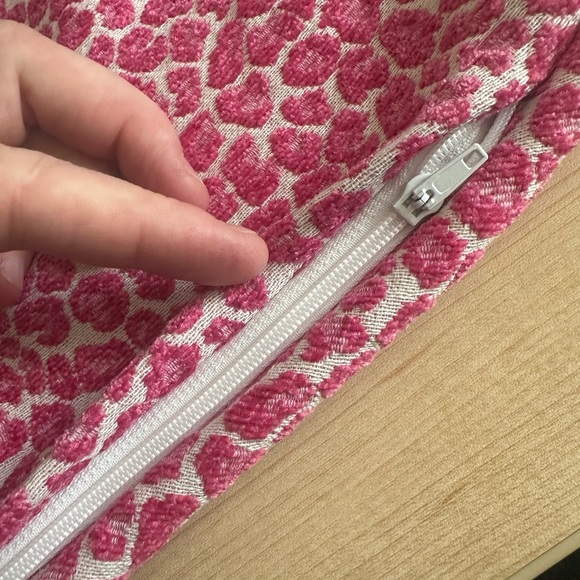 A pair of Pink Leopard Print Throw Pillows Covers - Picture 6 of 6